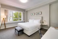 Crest Hotel Suites - Private Pools