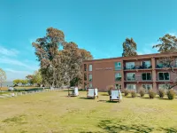 Howard Johnson Chascomus Hotels in Buenos Aires