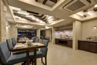 Hotel Carrefour