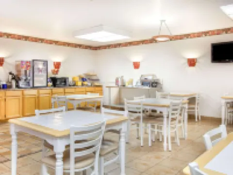 Kokopelli Inn Sedona, Trademark Collection by Wyndham Hotels in Village of Oak Creek