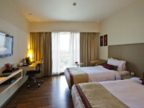 Spree Shivai Hotel Pimpri Hotels in Chinchvad