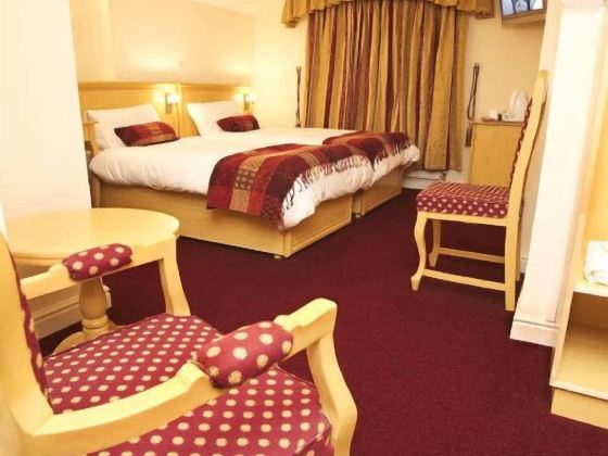 Gateway Hotel