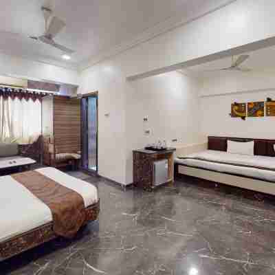 Hotel Jawahar Rooms