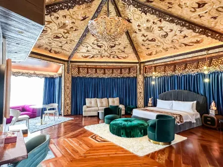 Rancho Bernardo Luxury Villas and Resort Отели рядом с достопримечательностью «Las Casas Filipinas»