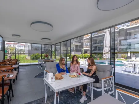 A Suite Side Отели рядом с достопримечательностью «Храм Аполлона»