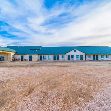 HomeTown Inn by OYO Texhoma, OK