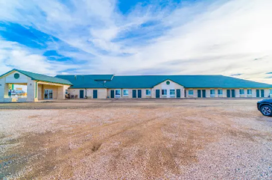 HomeTown Inn by OYO Texhoma, OK