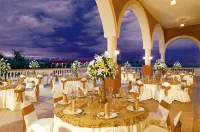 Wyndham Alltra Punta Cana All Inclusive Resort Hotels in Punta Cana