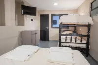 Hostel Marilian Hotels in 