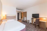 Park Inn by Radisson Göttingen Hotels in der Nähe von DNPW Abteilung Agrartechnik