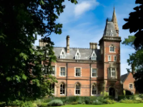 布朗蘇沃廳酒店 拉格比酒店