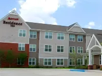 Residence Inn Lafayette Airport Hotel dekat Acadiana Center for the Arts
