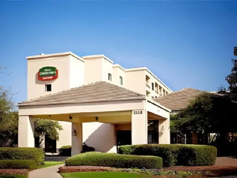Courtyard Dallas Medical/Market Center Hotels near Union Station Dallas