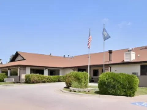 Super 8 by Wyndham Hot Springs Hotels in 