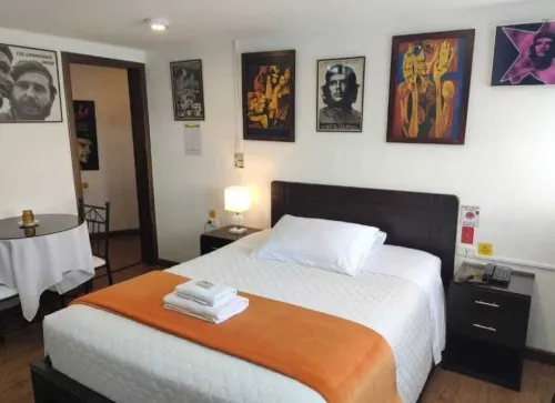 Hotel el Che No apto para corruptos - С баром