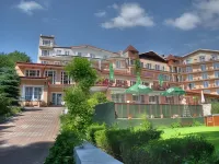 Panoramic-Oscar Hotels in 