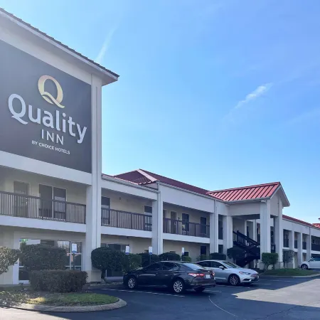 Quality Inn near Chattanooga South Отели в г. Катуса
