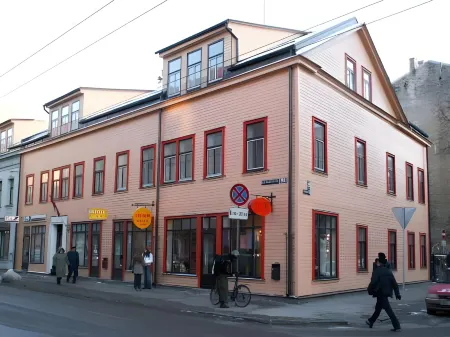 Central Hostel Отели рядом с достопримечательностью «Латвийская академия наук (LZA)»