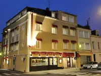 Logis Hotel le Continental Hotel a Le Poinconnet