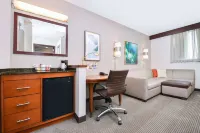 Hyatt Place Chesapeake Greenbrier Hotels near Canal parking - restroom