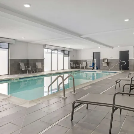 Comfort Inn & Suites Clarksville - Louisville North