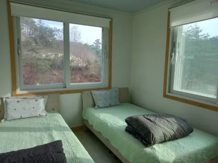 Goseong Family Picnic Pension