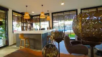 Yalipark Beach Hotel - Quầy bar