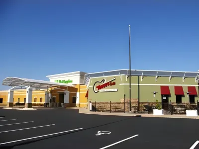 DoubleTree by Hilton Austin Hotels near Runnings