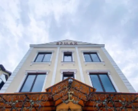 Ермак Отели в г. 