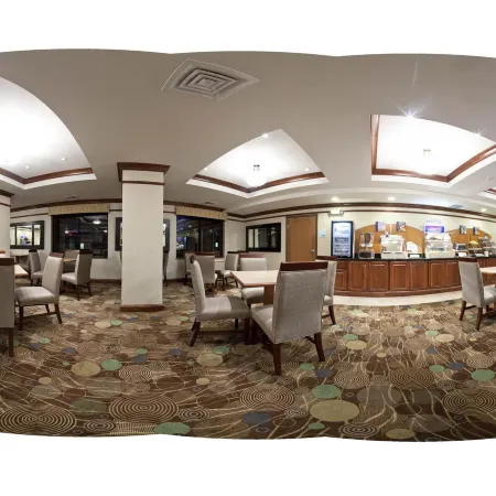 Holiday Inn Express & Suites VANCOUVER MALL/PORTLAND AREA by IHG