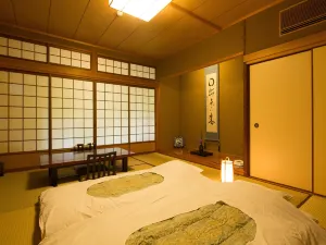 Yufuin Onsen Hinoharu Ryokan