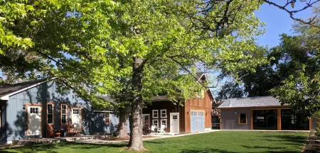 Eastside Guesthouse and Bivy