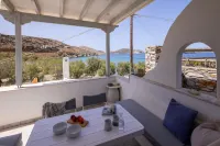 Nemelo Beach House in Panormos