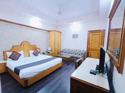 Hotel Kochar International Hotels near Sant Shri Nandlal Library
