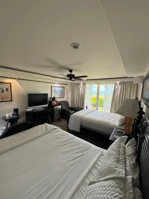 Hotel Coral Reef Hotels in Kalihiwai