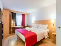 Hotel Iris Saint-Peterburg Center - バー