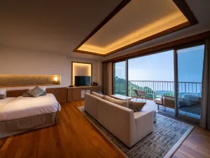 Izu Hotel Resort & Spa