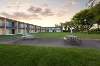 Baymont by Wyndham Bay City