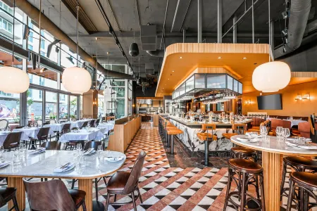 Homewood Suites by Hilton Montreal Midtown