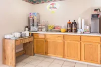 Super 8 by Wyndham Austin MN