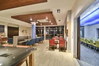 Holiday Inn Express & Suites Lehi - Thanksgiving Point
