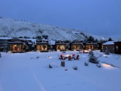 Ridgeline Hotel at Yellowstone, Ascend Hotel Collection Hotels in Gardiner