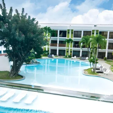 Apple Tree Resort and Hotel