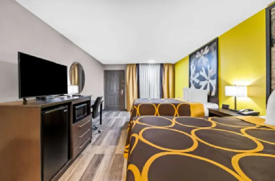 Super 8 by Wyndham Paragould Hotel di 