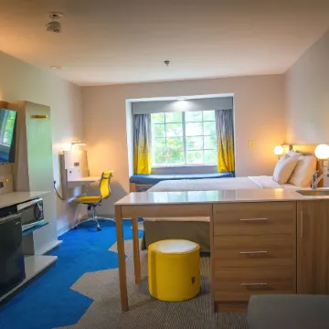 Microtel Inn & Suites by Wyndham Daphne/Mobile