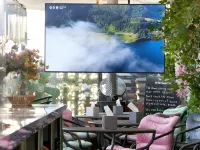Snowflower Guesthouse