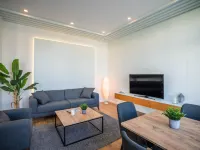 B32-3 the Resort Apartment with Pool View Hotels in Akanthou