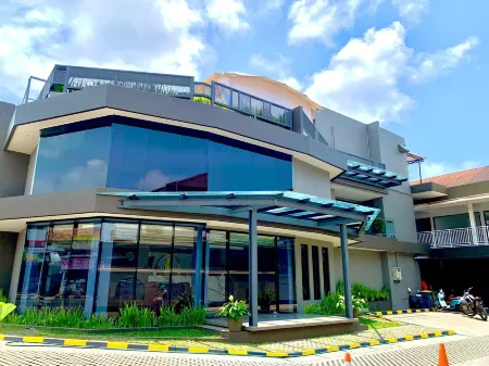 ALULA HOTEL MALINGPING Отели в г. Malingping