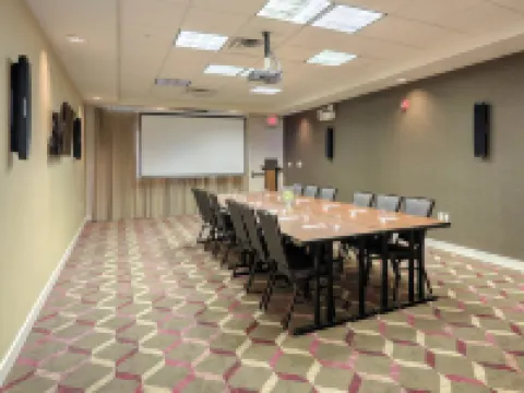 伍德布里奇愛迪生拉里坦中心居家酒店 伍德布里奇酒店