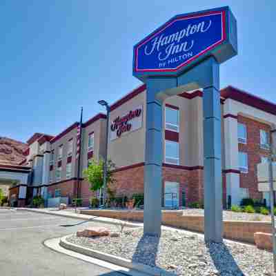 Hampton Inn Moab Hotel Exterior